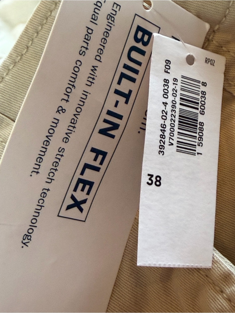 NWT Old Navy Built-In Flex Lived-In Straight Cargo Shorts Men’s 38 Khaki - Picture 4 of 9